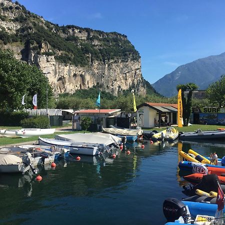 Outdooredo Garda Torbole トルボレ エクステリア 写真